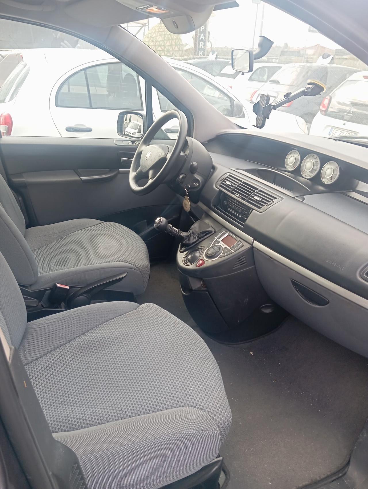 Fiat Ulysse 2.0 MJT 120 CV Dynamic