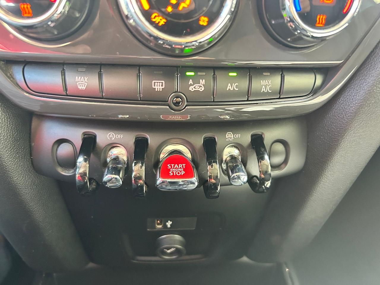 Mini Cooper Countryman 1.5 One D Northwood Edition