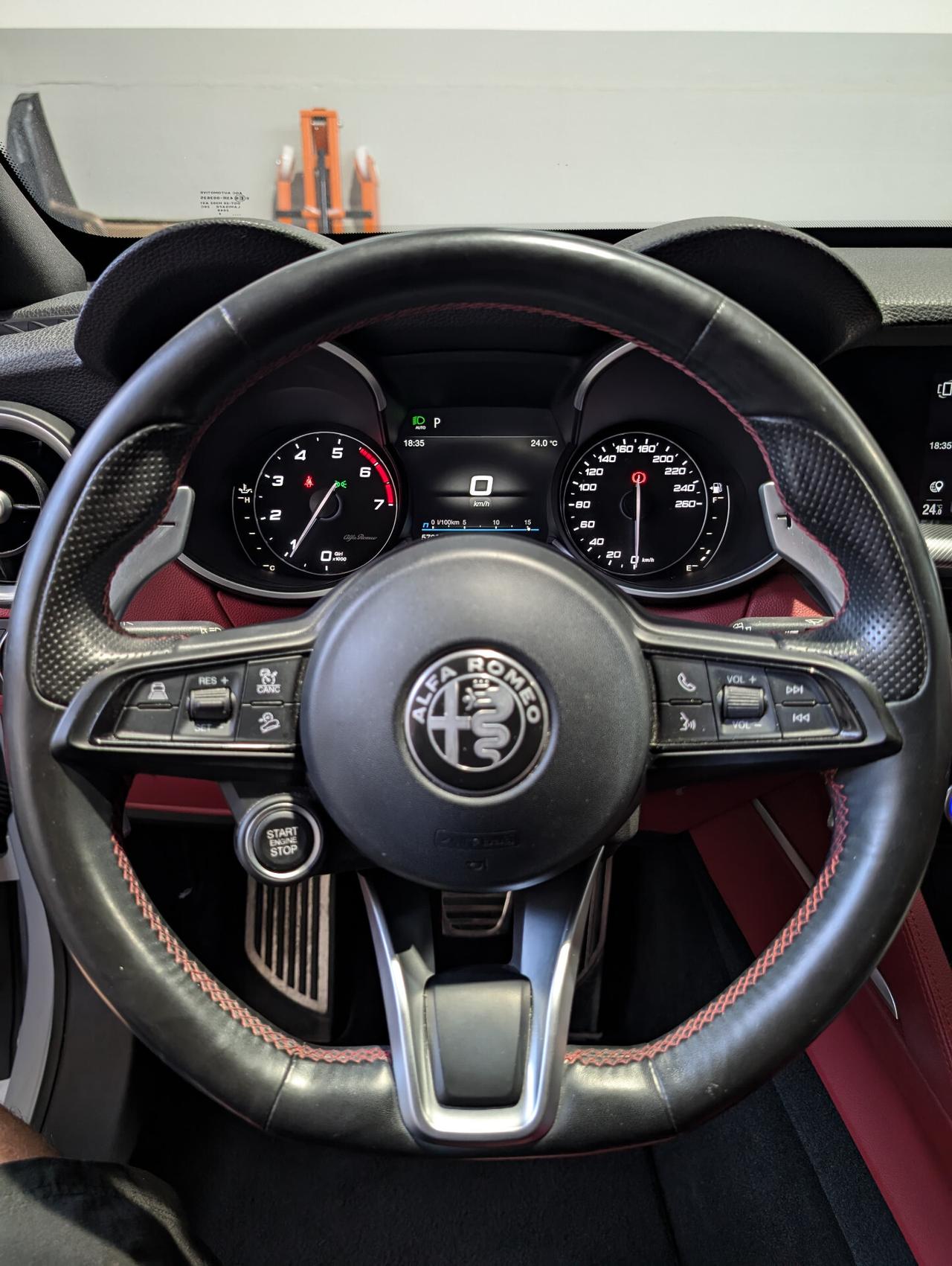 Alfa Romeo Stelvio 2.0 Turbo 280 CV AT8 Q4 Veloce