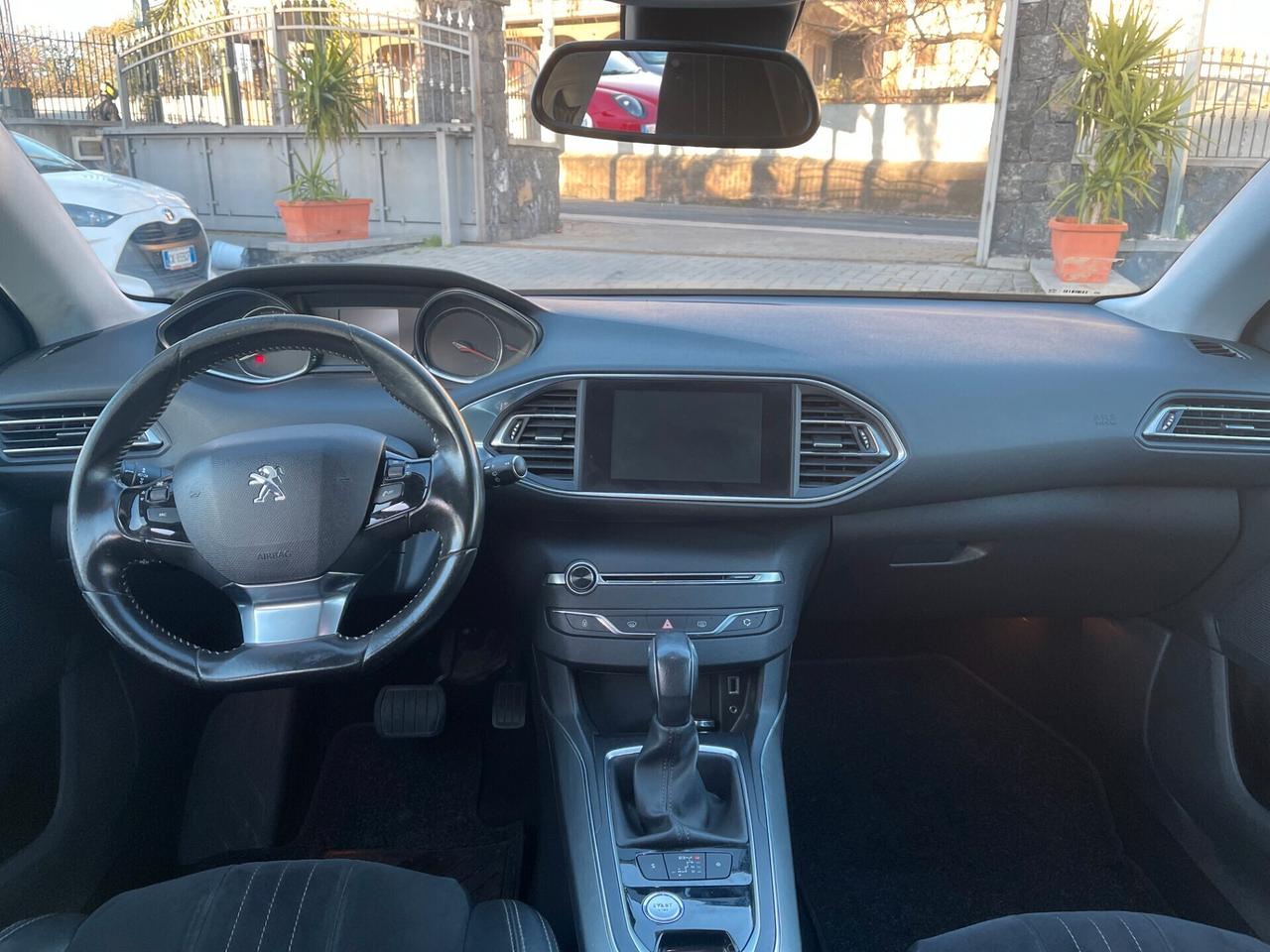 Peugeot 308 BlueHDi 120 S&S Allure Automatica