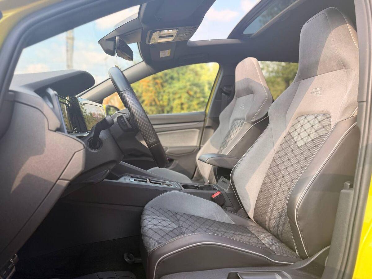 Volkswagen Golf 1.5 etsi evo R-Line 150cv dsg