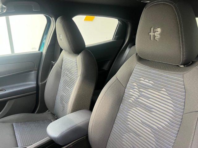 ALFA ROMEO Junior 1.2 145 CV Hybrid eDCT6 tua da ?289,00