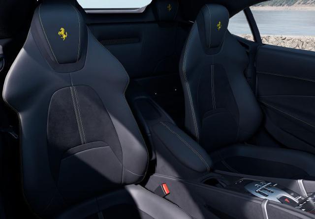 FERRARI Roma Spider ARRIVO 07/2025 UFFICIALE ITALIA