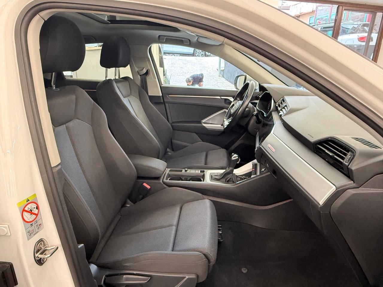 Audi Q3 35 TDI S tronic Business plus