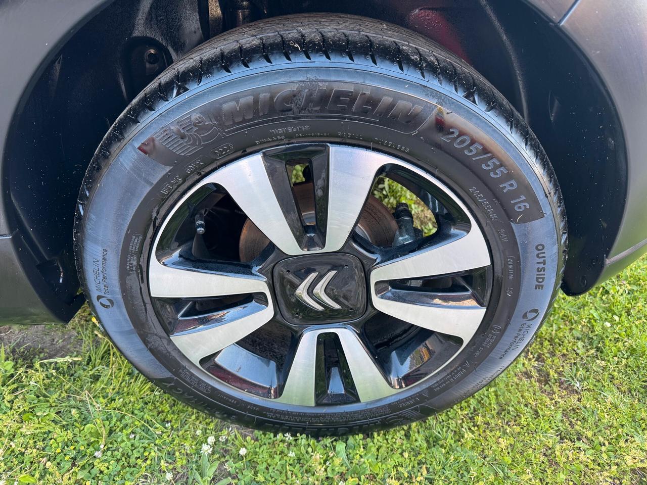 Citroen C3 1.2cc PureTech 110cv S&S Max