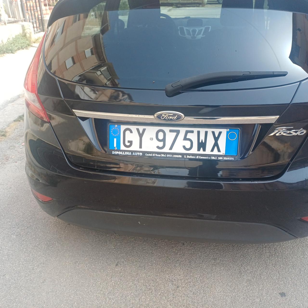 Ford Fiesta 1.4 TDCi 70CV 5 porte Titanium