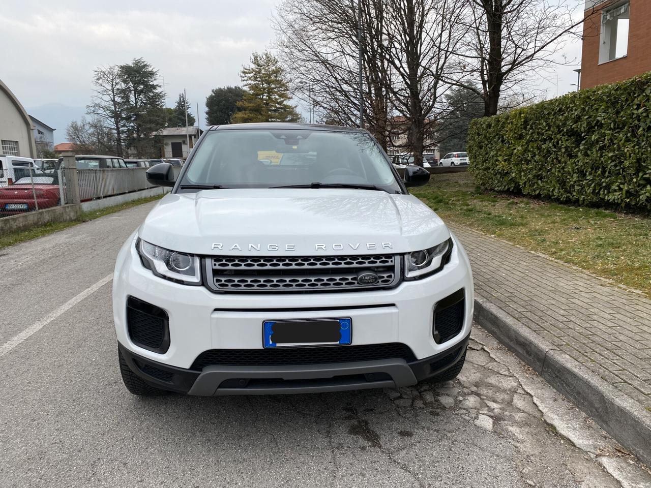 Land Rover Range Evoque 2.0 TD4 150 CV 5p. Pure