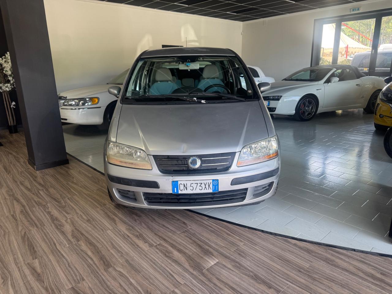 Fiat Idea 1.4 16V Dynamic