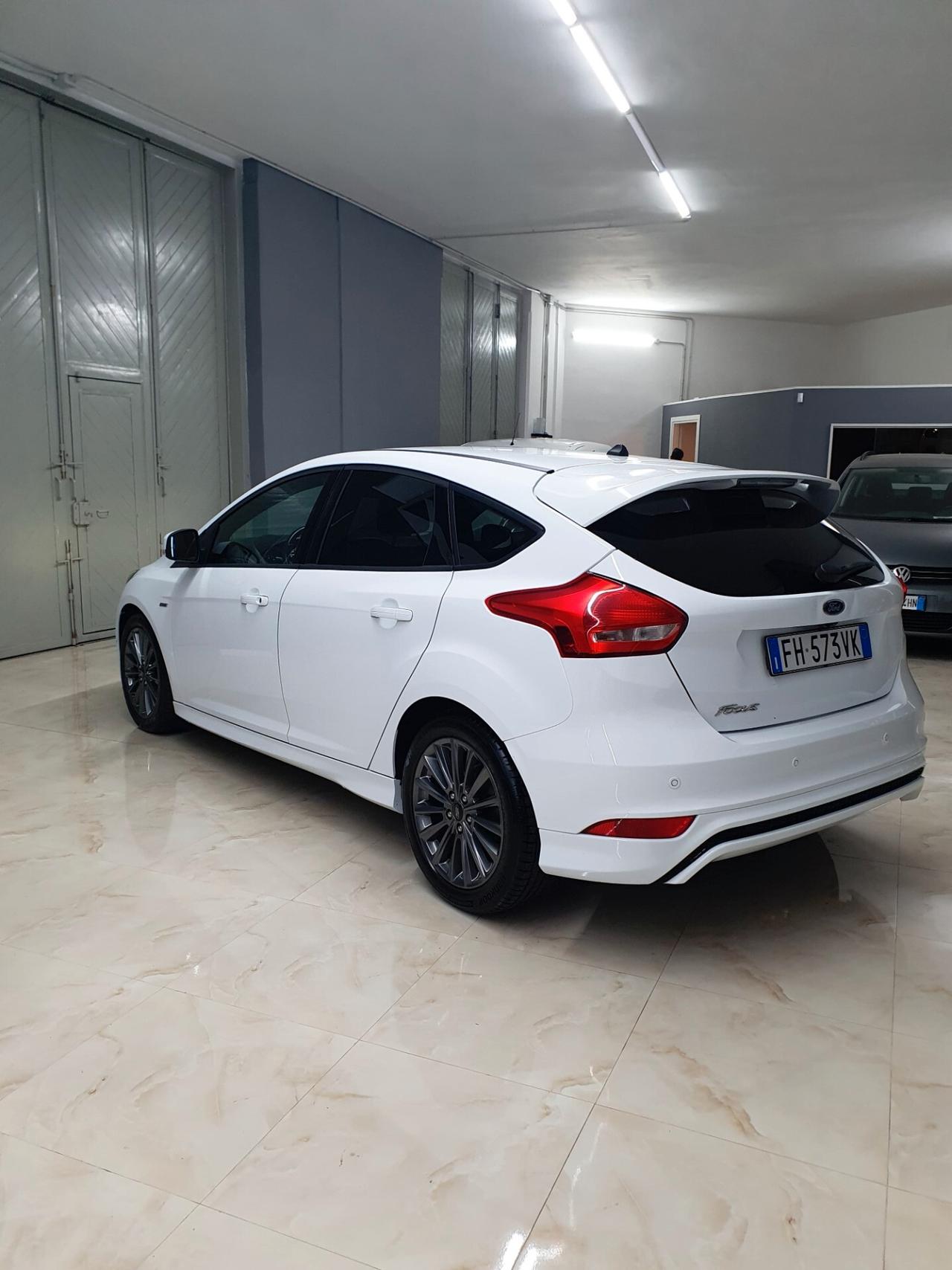 Ford Focus 1.5 TDCi 120cv ST Line 2017