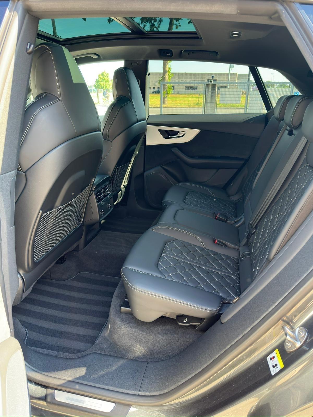 Audi Q8 45 TDI quattro tiptronic Sport S-Line