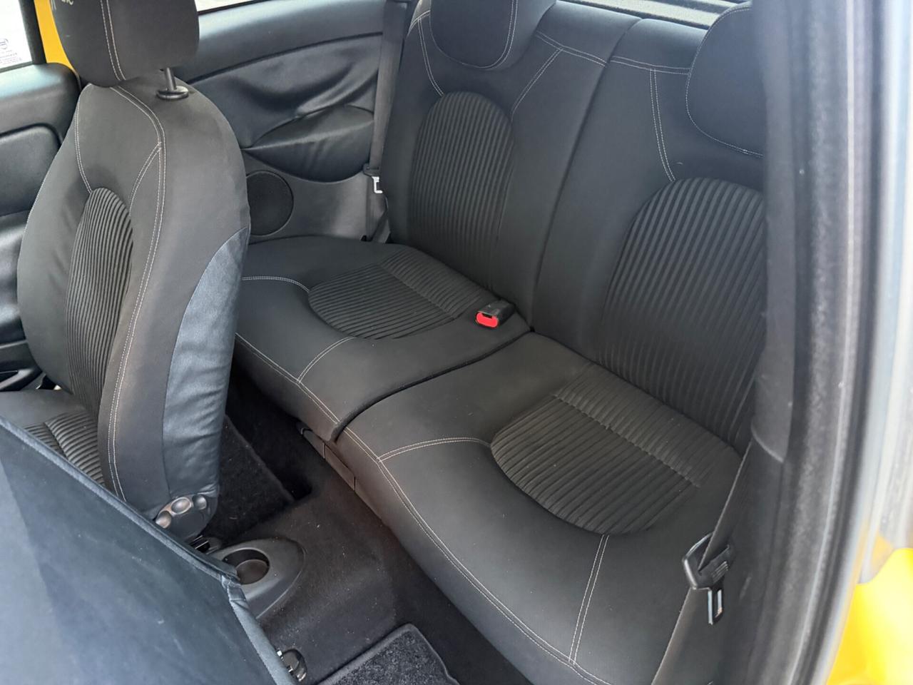 LANCIA YPSILON 1.3 MJT 90CV MOMO-DISIGN
