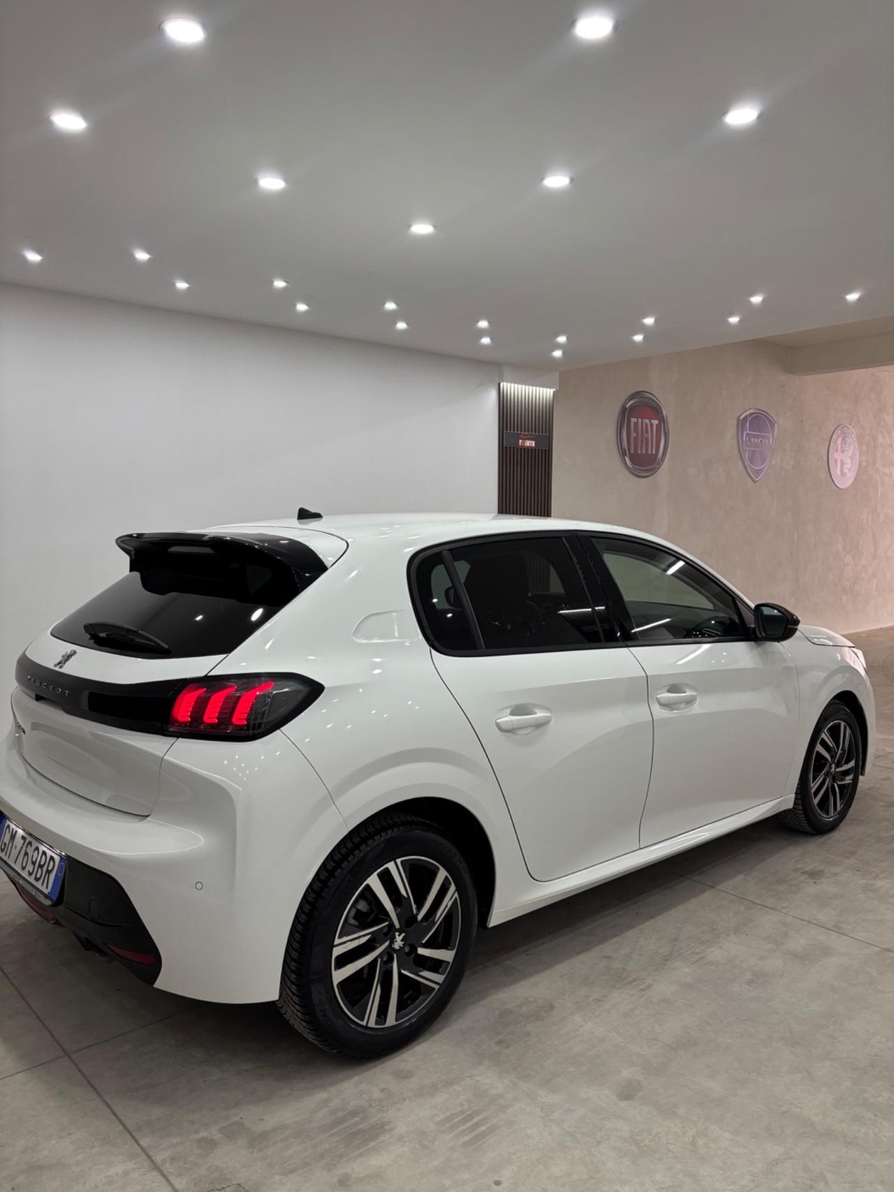 Peugeot 208 PureTech 100 Stop&Start EAT8 5 porte Allure