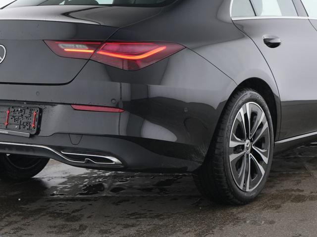 MERCEDES-BENZ CLA 180 Automatic Progressive Advanced