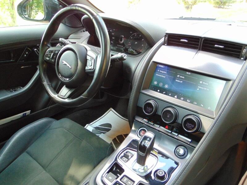 JAGUAR F-Type (X152) F-Type 2.0 aut. Coup...