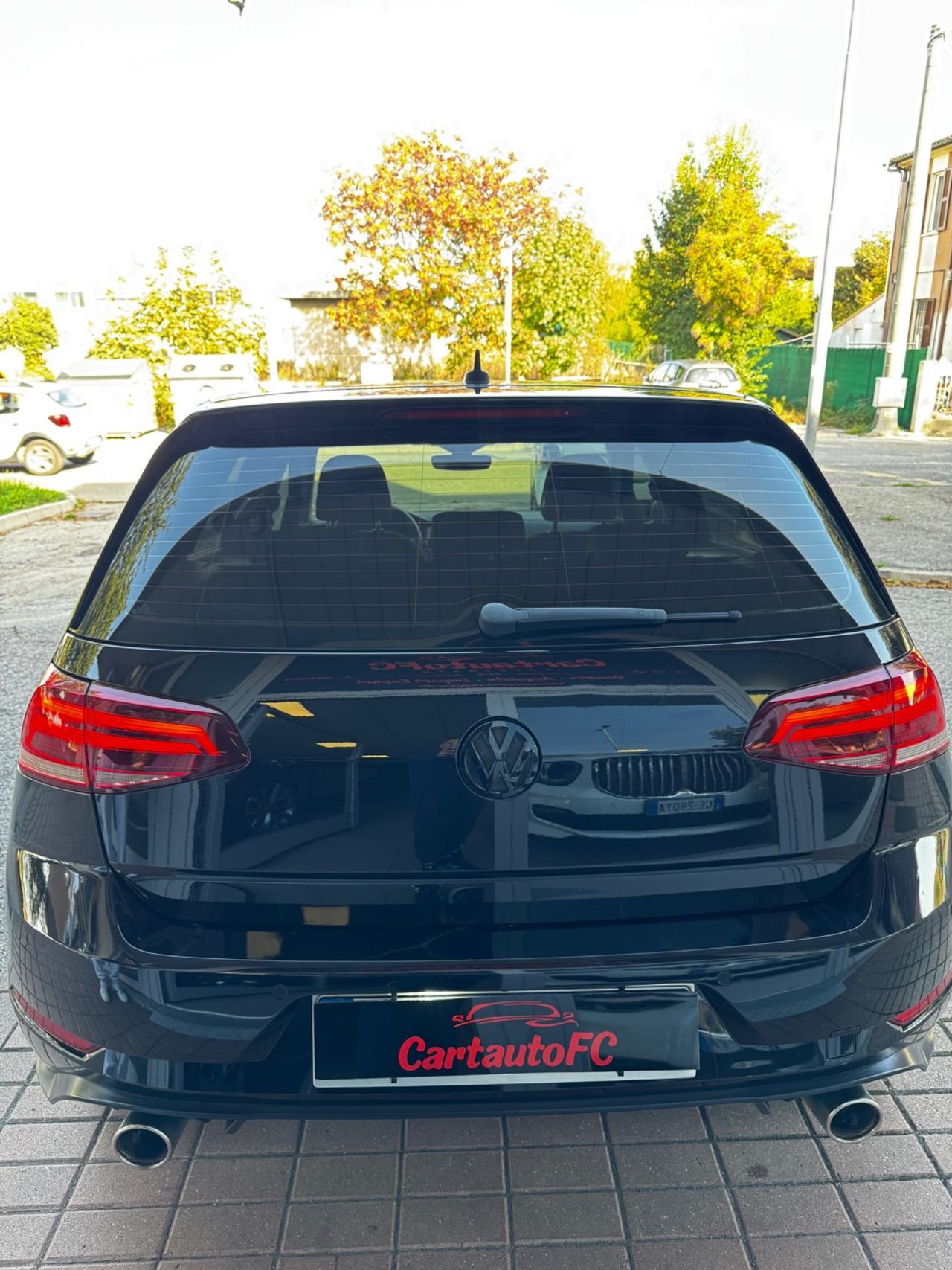 Volkswagen Golf 2.0 TDI 5p. Executive BlueMotion Technology