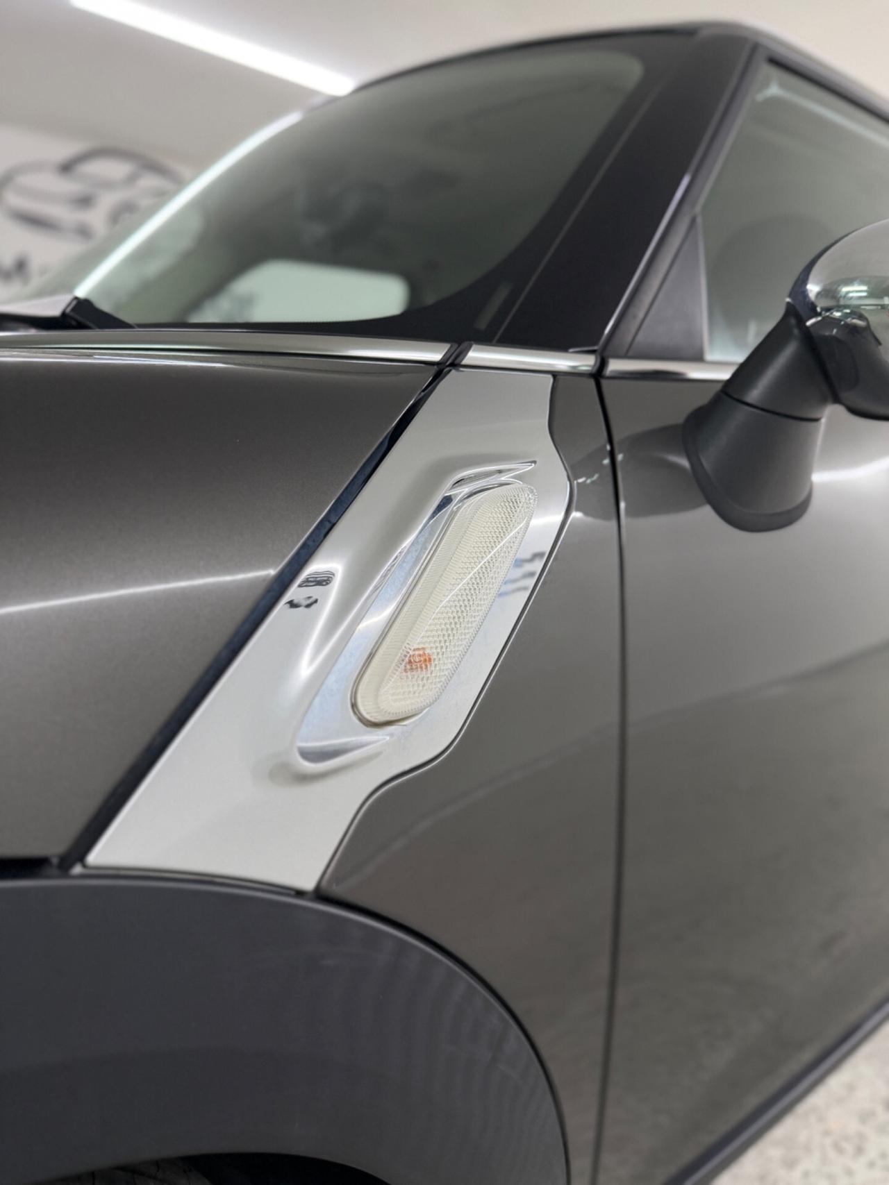 Mini Cooper D COUNTRYMAN(anno 2013)