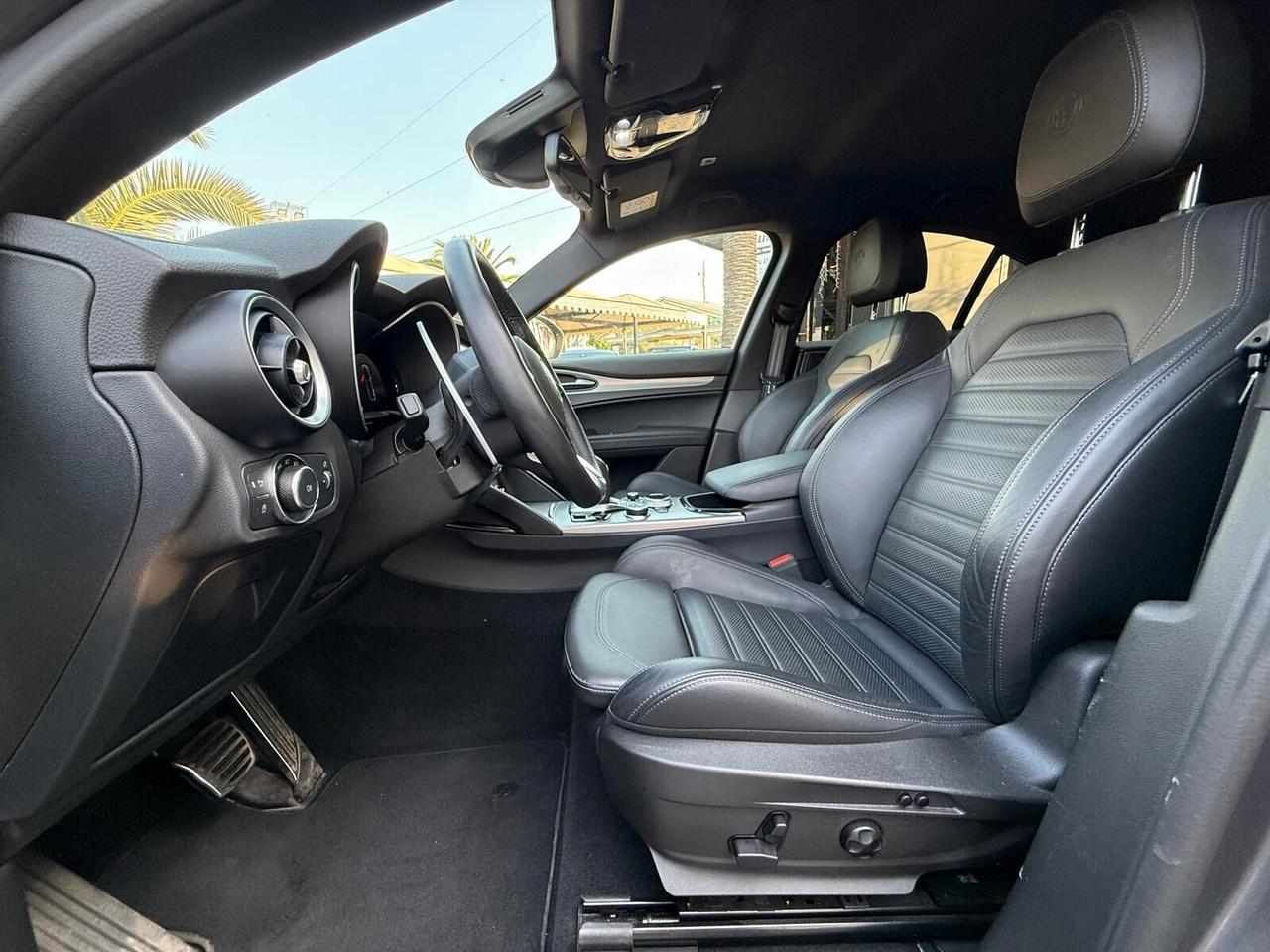 Alfa Romeo Stelvio 2.0 Turbo 280 CV AT8 Q4 Veloce