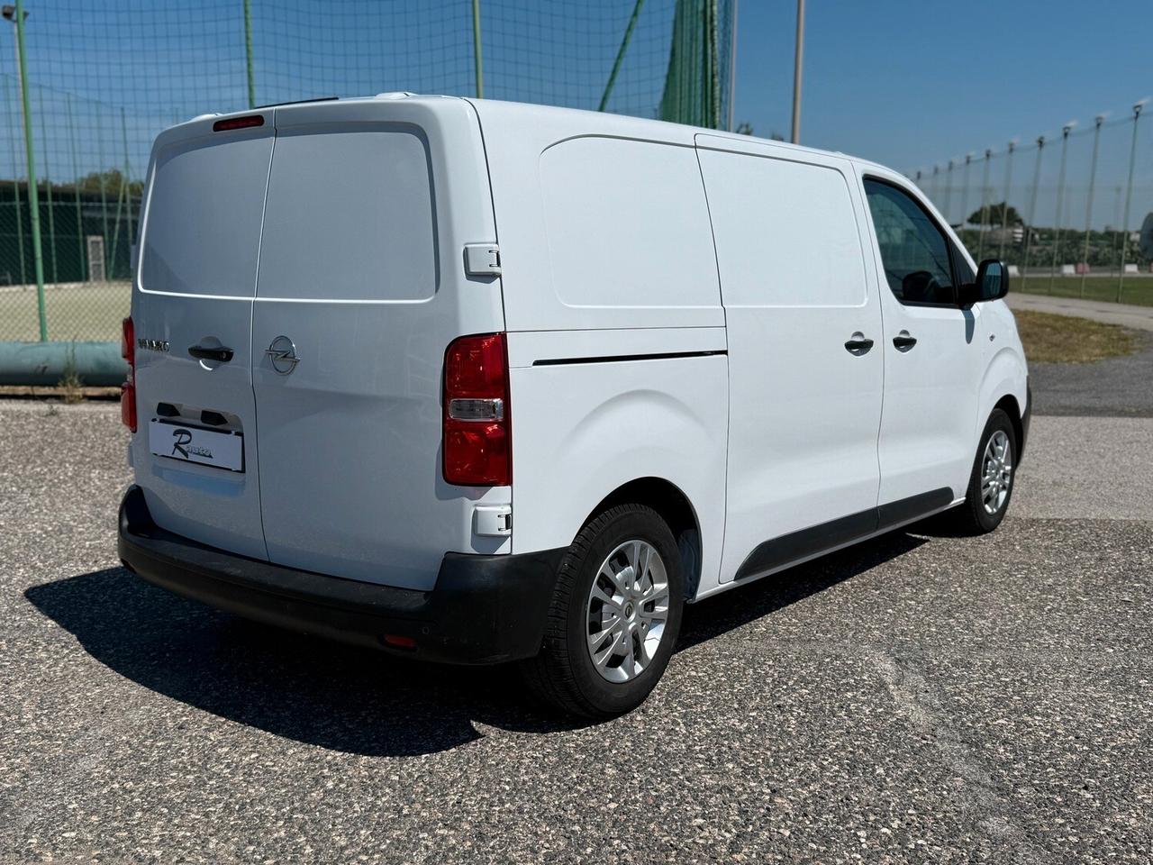 Opel Vivaro 1.5 TD L1 H1 DOPPIA PORTA LATERALE 120 cv
