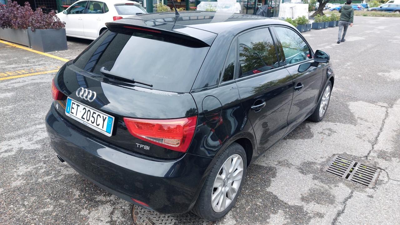 Audi A1 1.2 TFSI Attraction