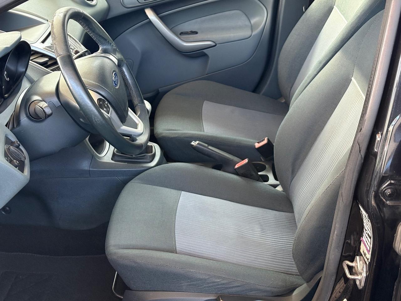 Ford Fiesta 1.2 82 CV 5 porte Titanium