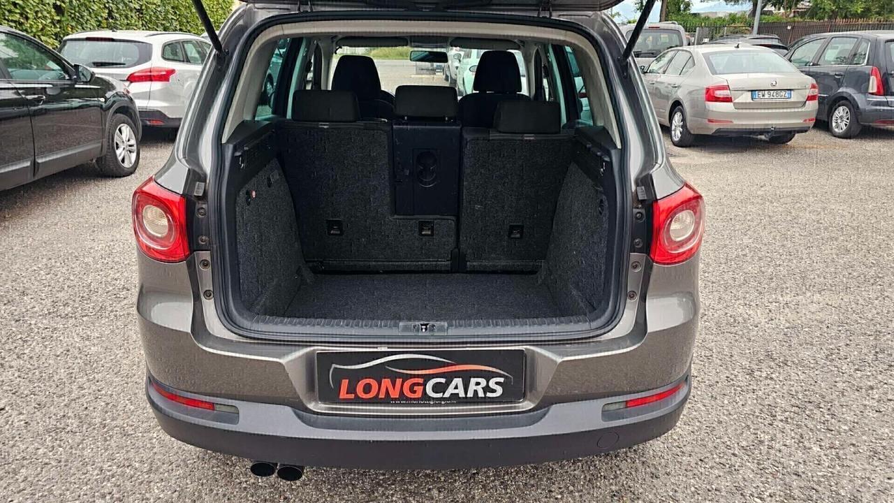 Volkswagen Tiguan 2.0 TDI DPF 4MOTION DSG Sport & Style