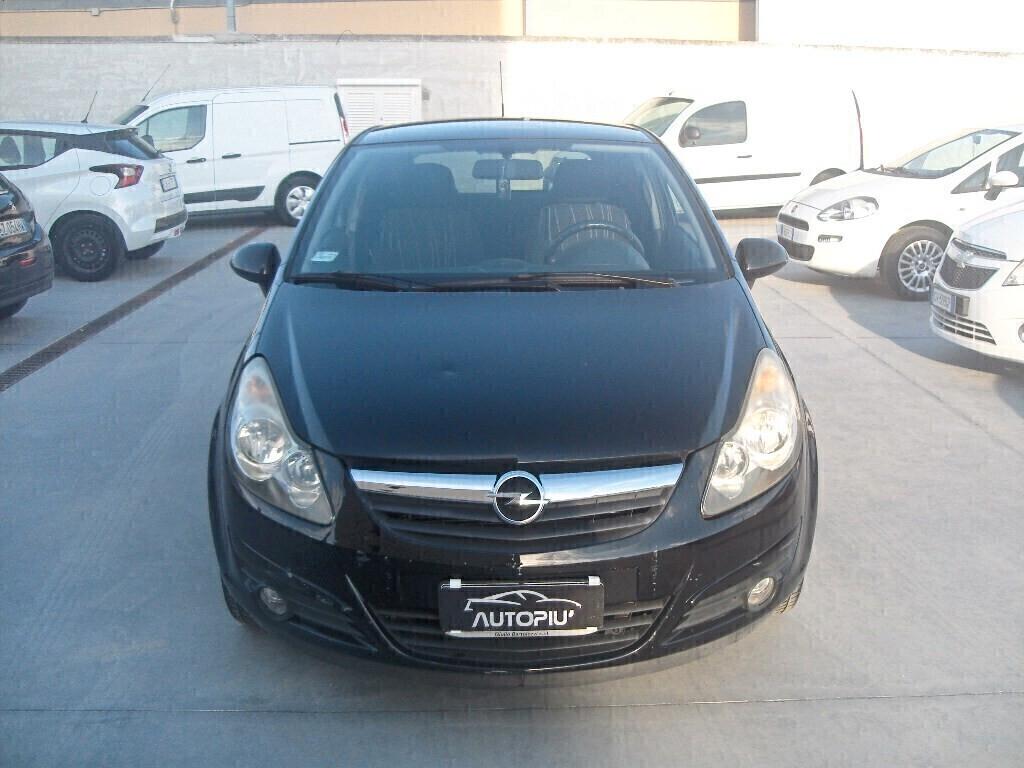 Opel Corsa 1.2 80CV 3 porte GPL-TECH Edition