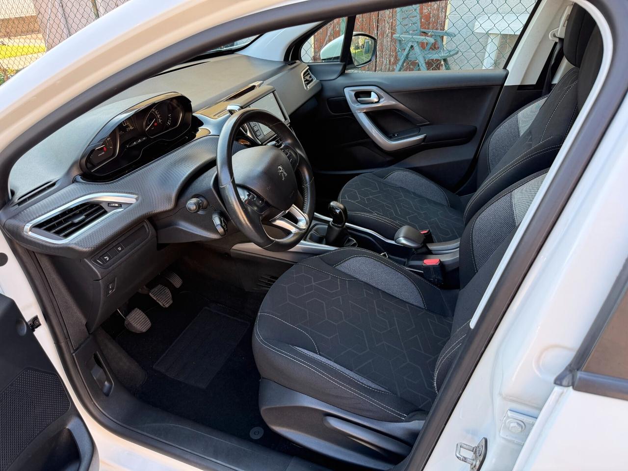 Peugeot 2008 PureTech 82 S&S Active