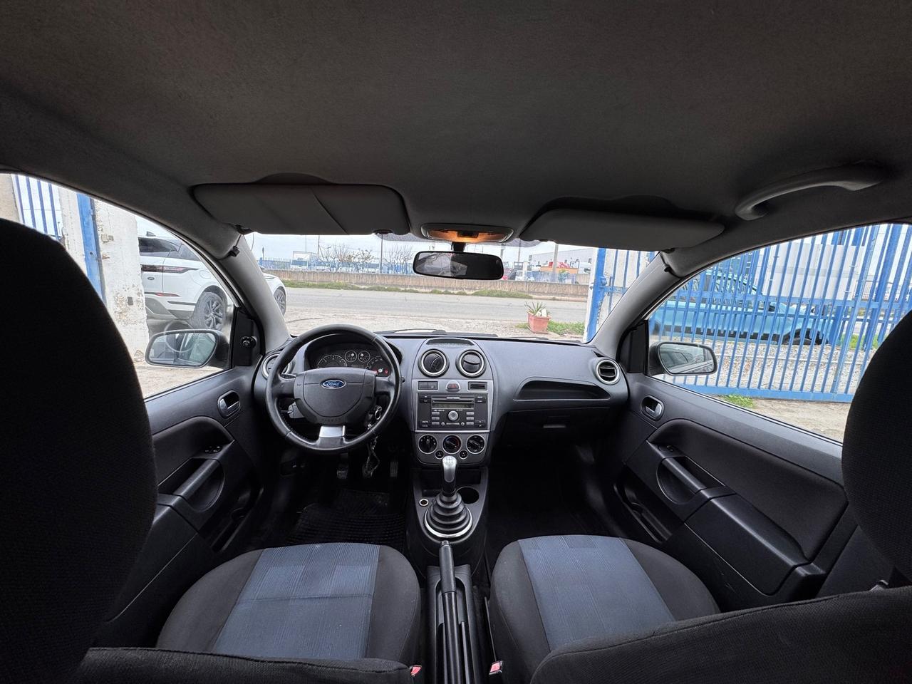 Ford Fiesta 1.4 TDCi 5p. Titanium