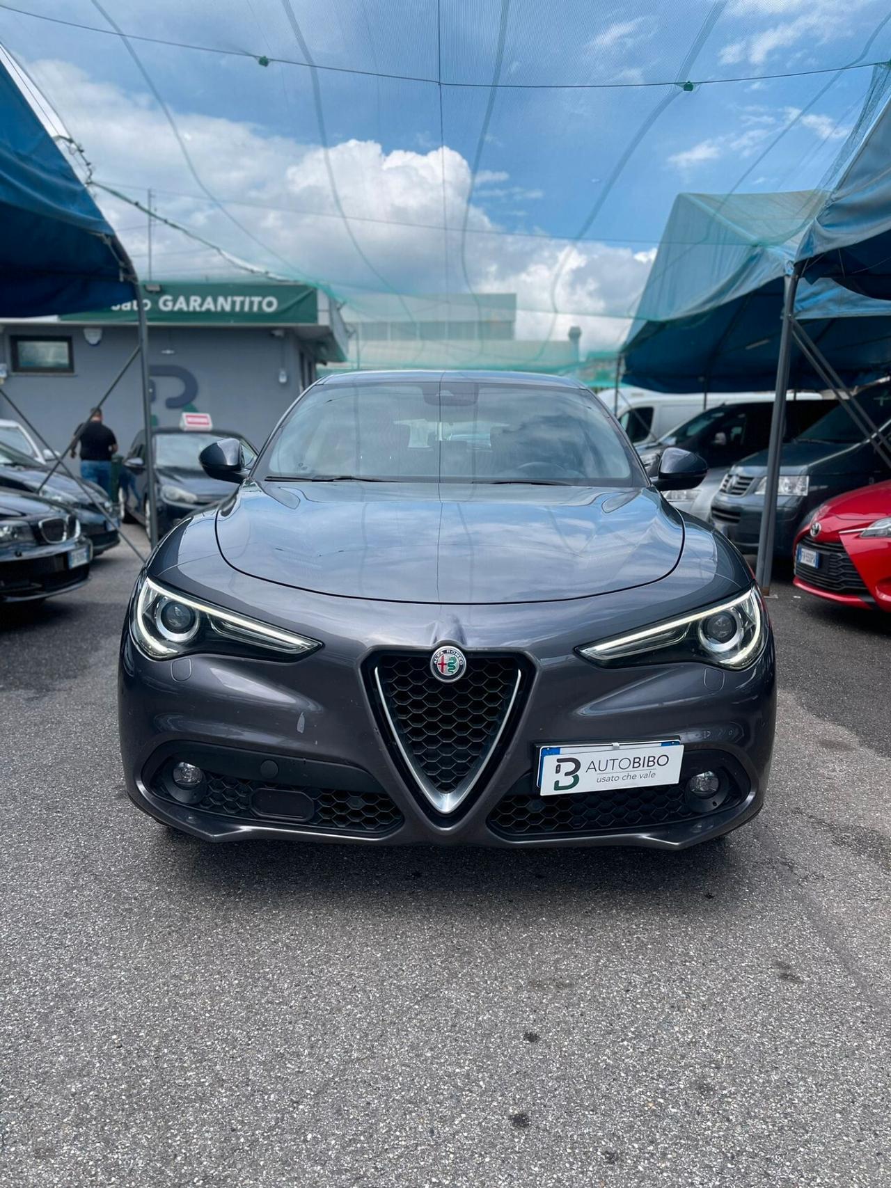 Alfa Romeo Stelvio 2.2 Turbodiesel 180 CV AT8 RWD Business