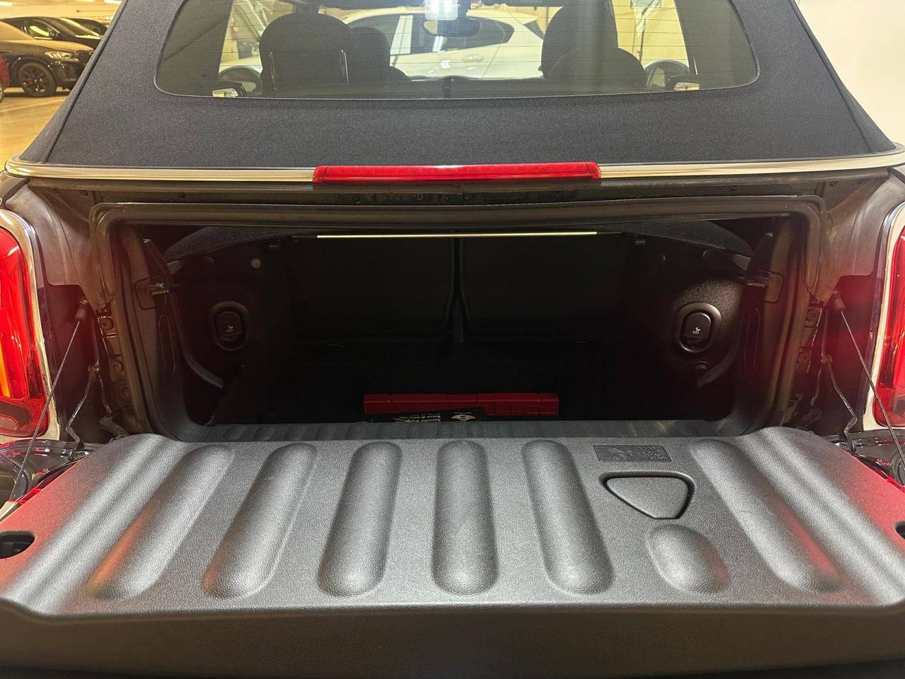 MINI Cabrio Cooper Classic