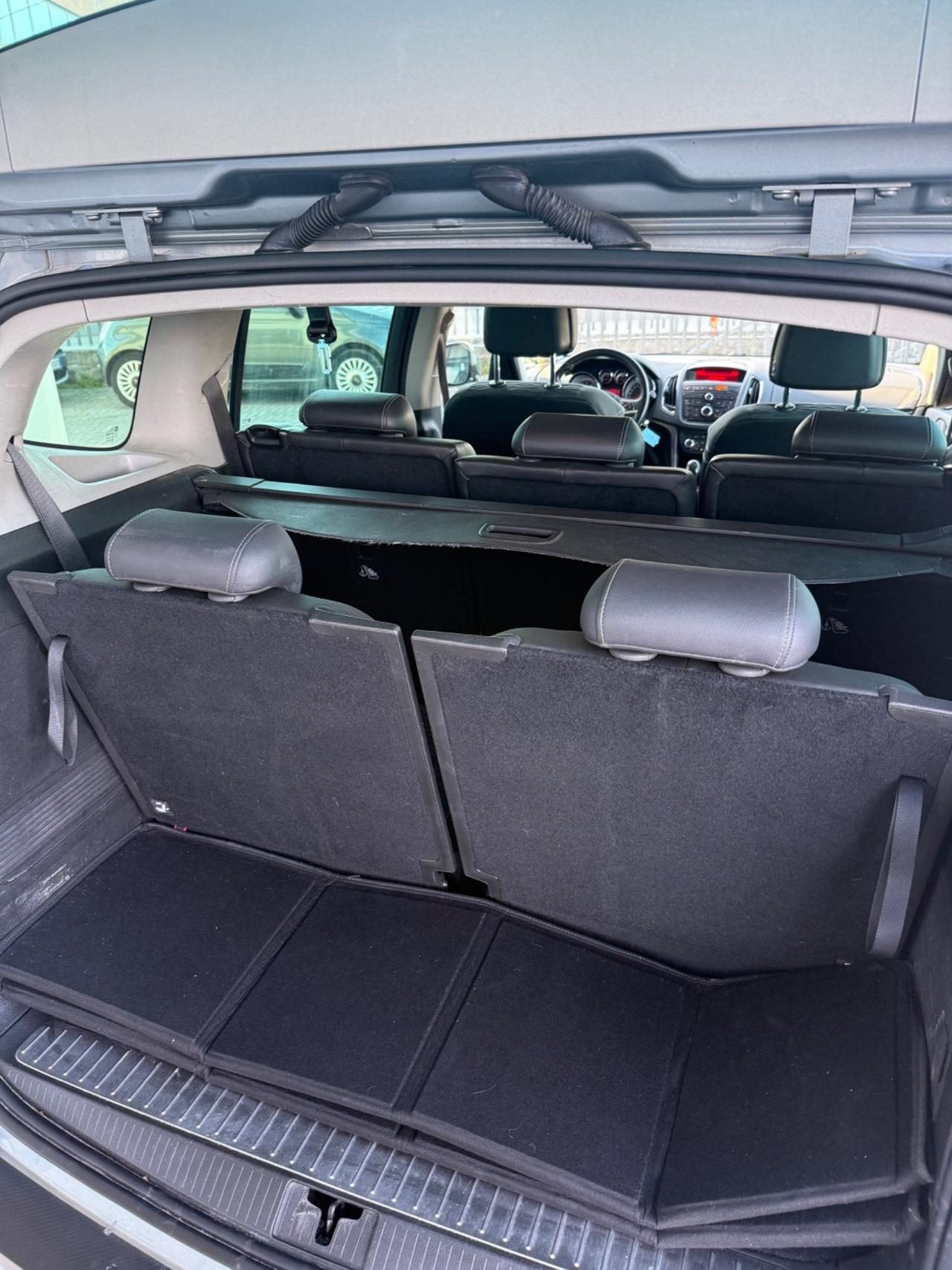 7 POSTI Opel Zafira Tourer 1.6 Turbo EcoM 150CV Cosmo