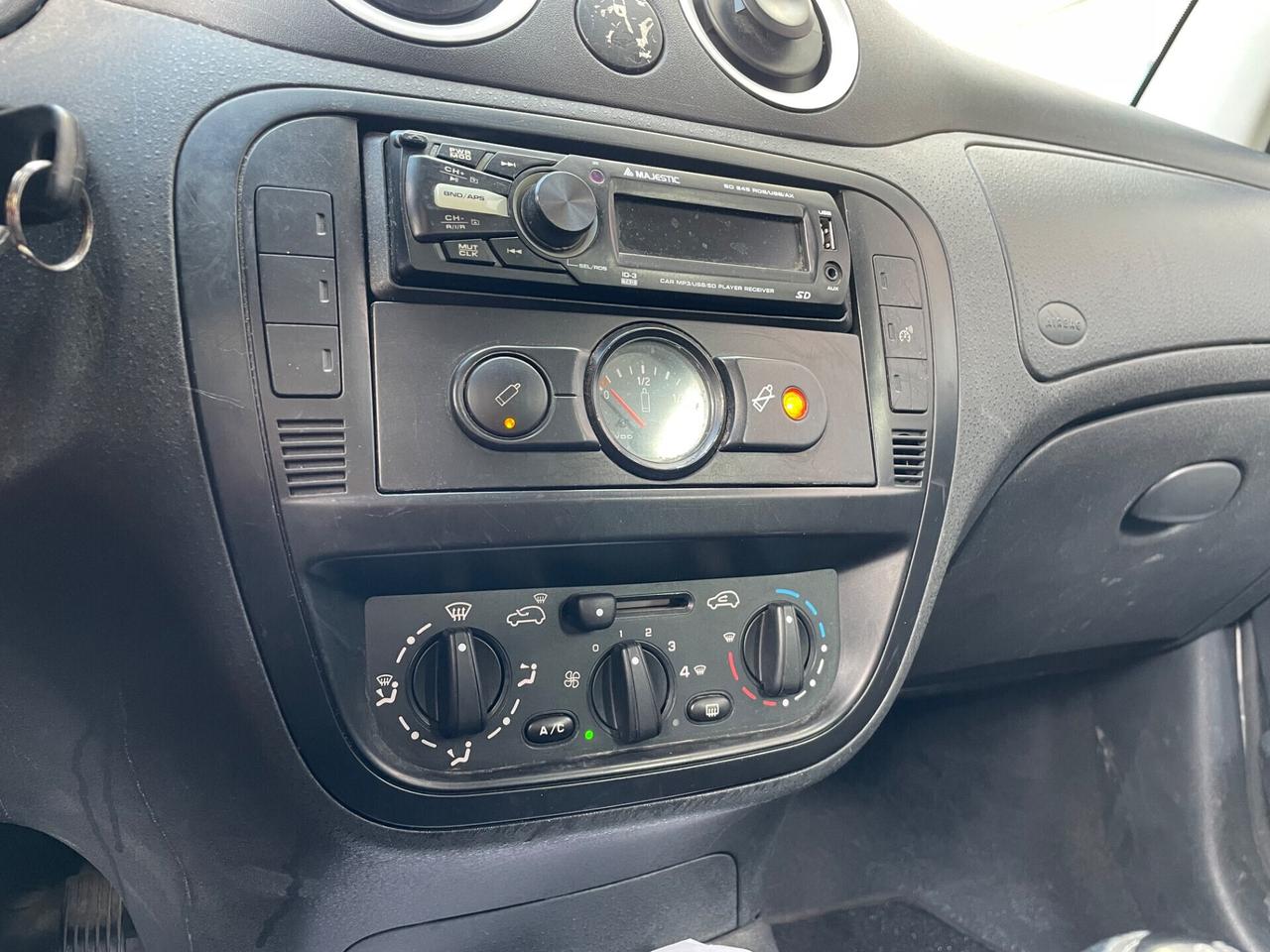 Citroen C3 1.4 Perfect Eco Energy Metano 180mila KM 2011