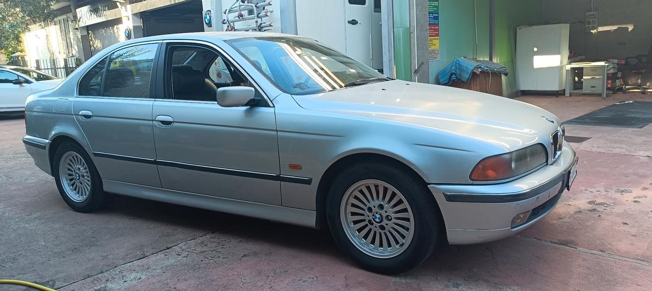 Bmw 520 520i 24V cat