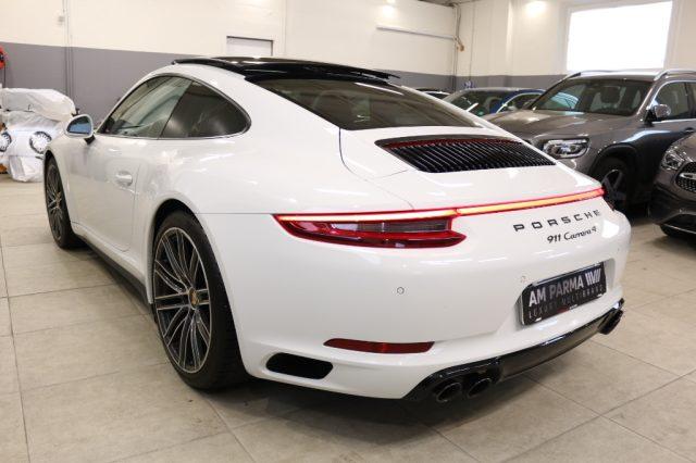 PORSCHE 911 3.0 Carrera 4 Coupé