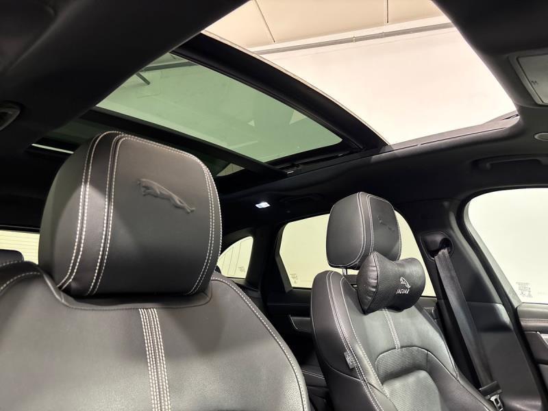 Jaguar F-Pace 2.0 D204 R-Dynamic S AWD Auto