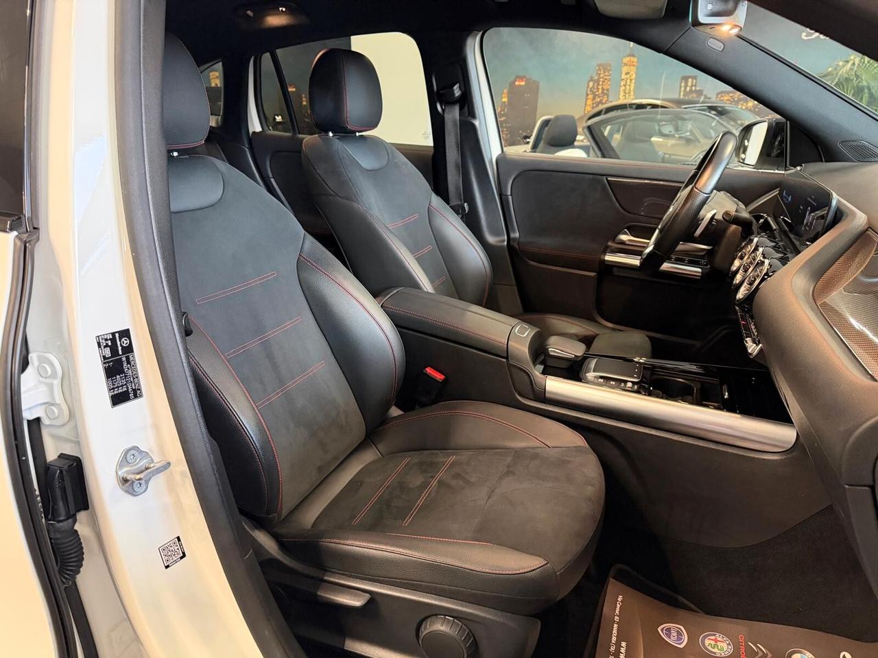 MERCEDES-BENZ GLA 200D PREMIUM 2.0 150CV PELLE NAVI CAM ANNO 2022