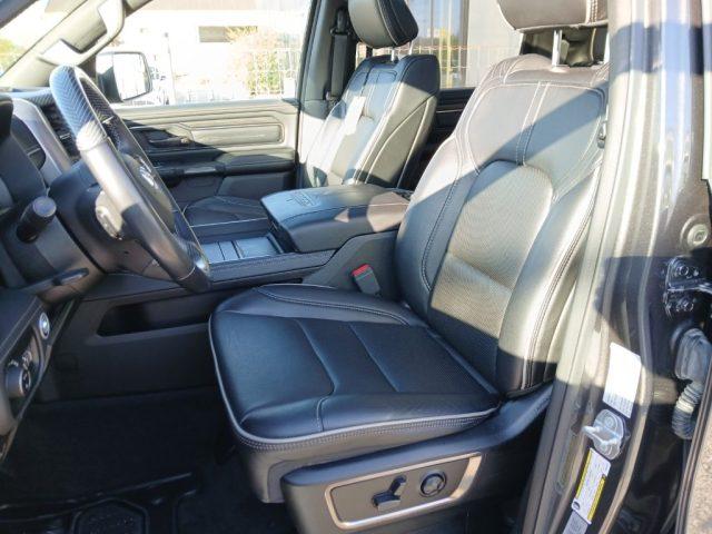 DODGE RAM 5.7 GPL V8 Limited Night N1