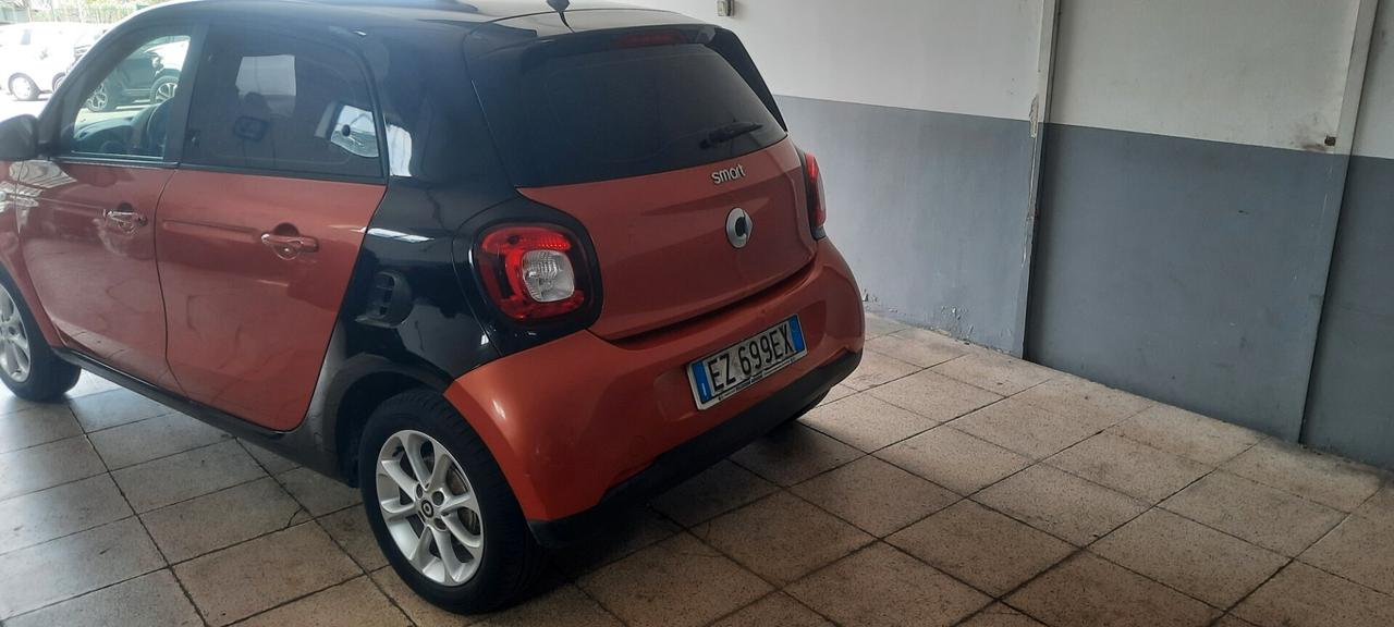 Smart ForFour 70 1.0 Youngster