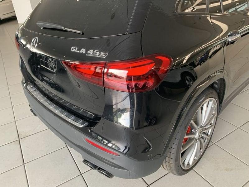 Mercedes-Benz GLA 45 S AMG 4Matic Premium Plus
