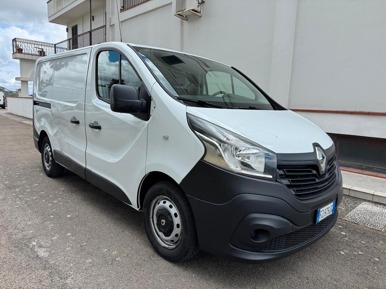 Renault Trafic rumoroso