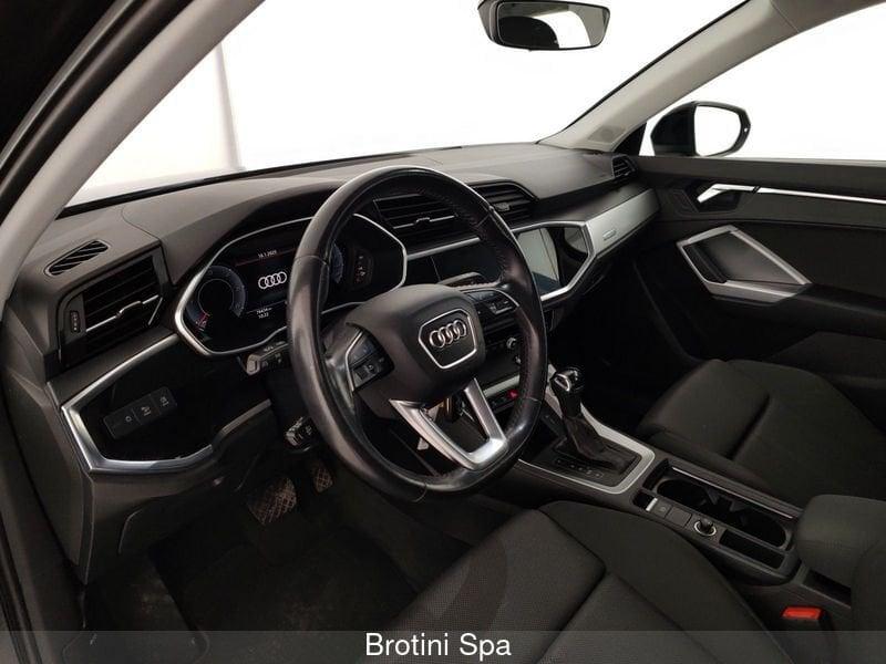 Audi Q3 35 TDI S tronic Business Advanced