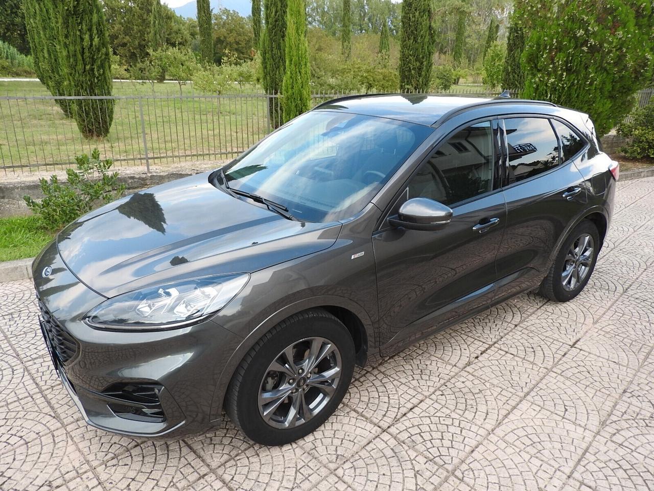 Ford Kuga 1.5tdi 120cv ST-Line SOLO 41.000KM