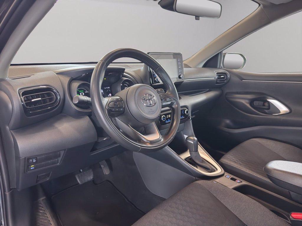 TOYOTA Yaris 1.5h trend del 2022