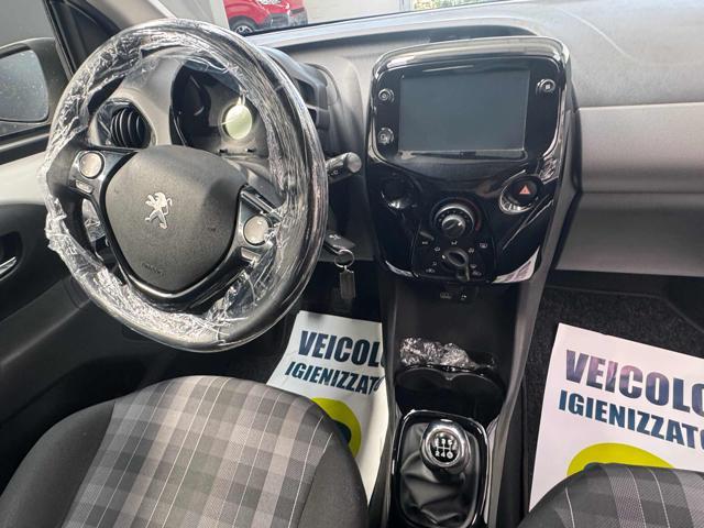 PEUGEOT 108 PureTech 82 5 porte Allure