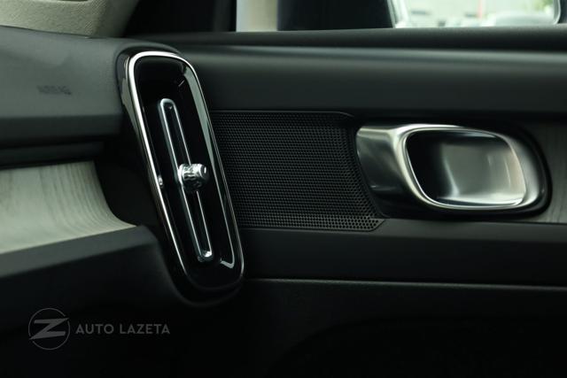 VOLVO XC40 T5 Recharge Plug-in Hybrid Inscription Auto