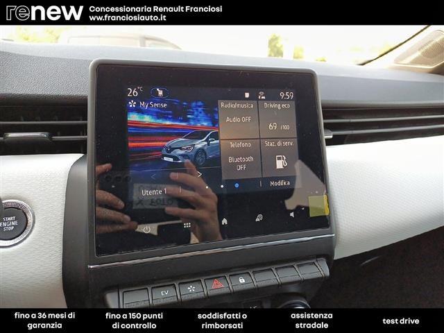 RENAULT Clio 5 E-TECH Hybrid 145 TECHNO
