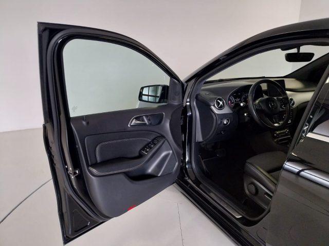 MERCEDES-BENZ B 180 d Automatic Sport