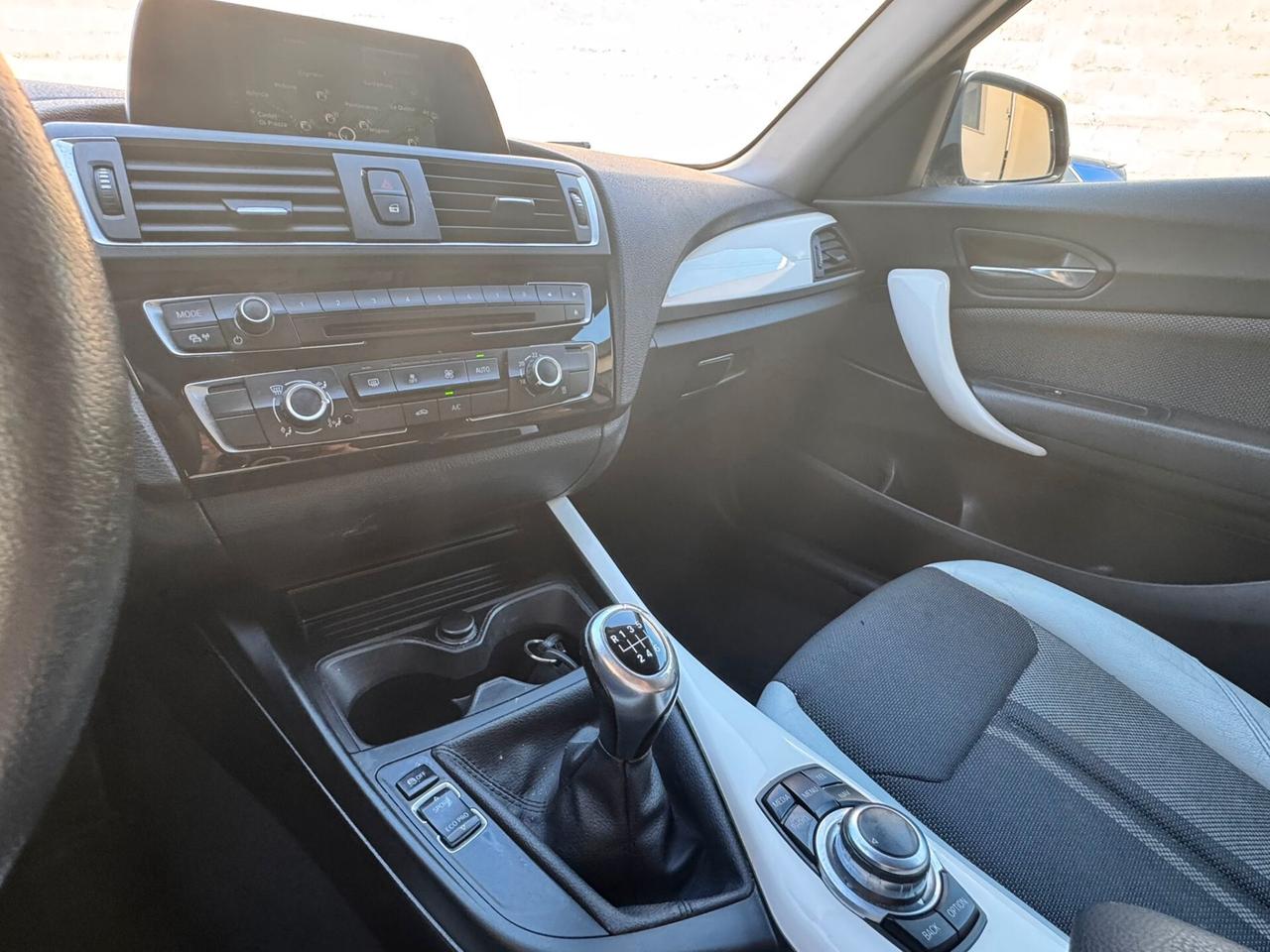 Bmw 116 116d 3p. Efficient Dynamics Urban