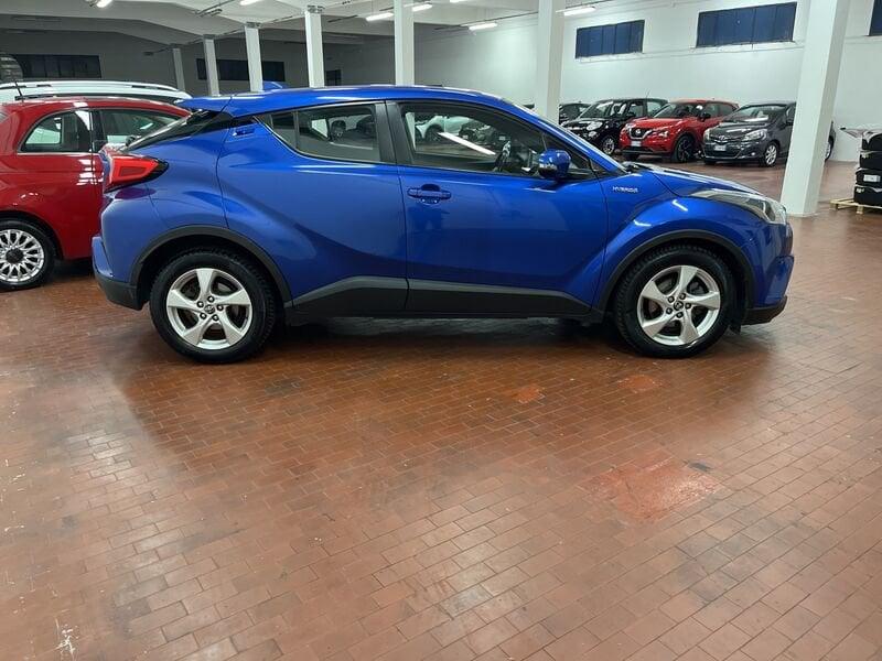 Toyota C-HR 1.8 Hybrid CVT Active