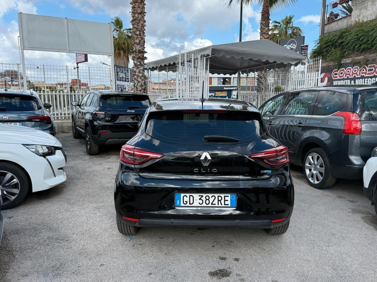 CLIO HYBRID 2021 1.6 AUTOMATICA E-TECH 75000KM INITIALE PARIS